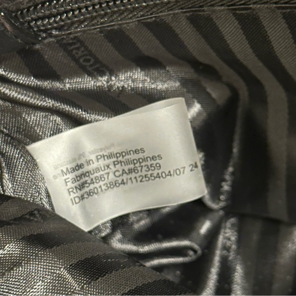 Victoria secret Black Quilted Chain Shoulder Bag - Picture 9 of 14